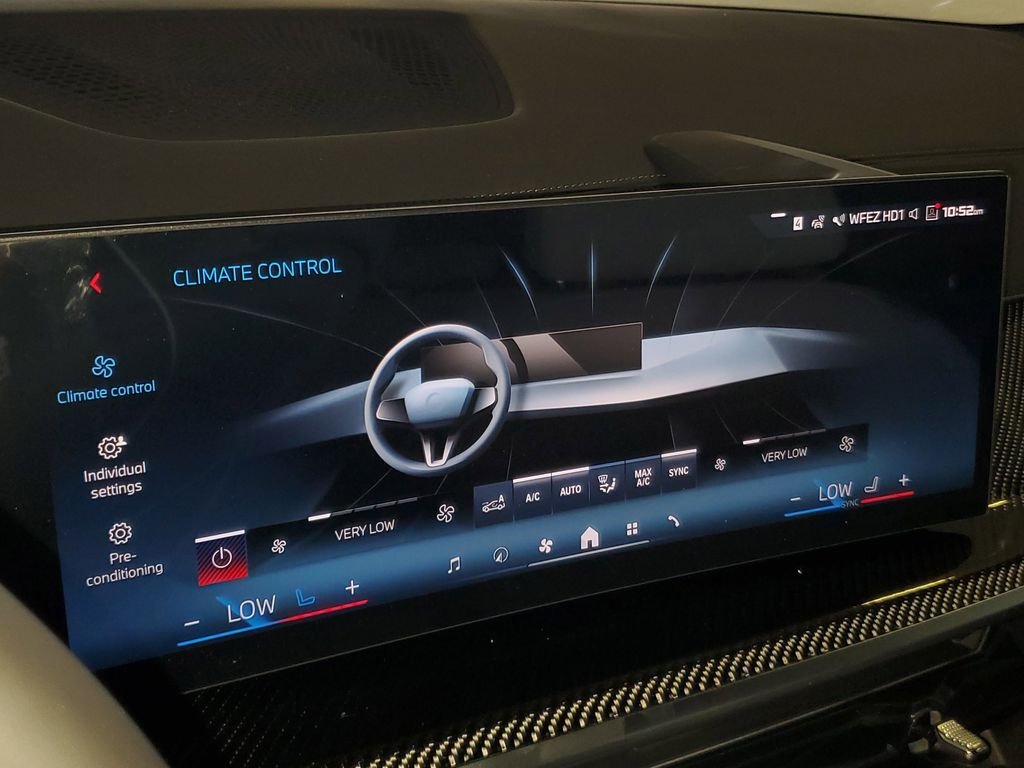 New 2026 Black Sapphire Metallic BMW M60i image 21