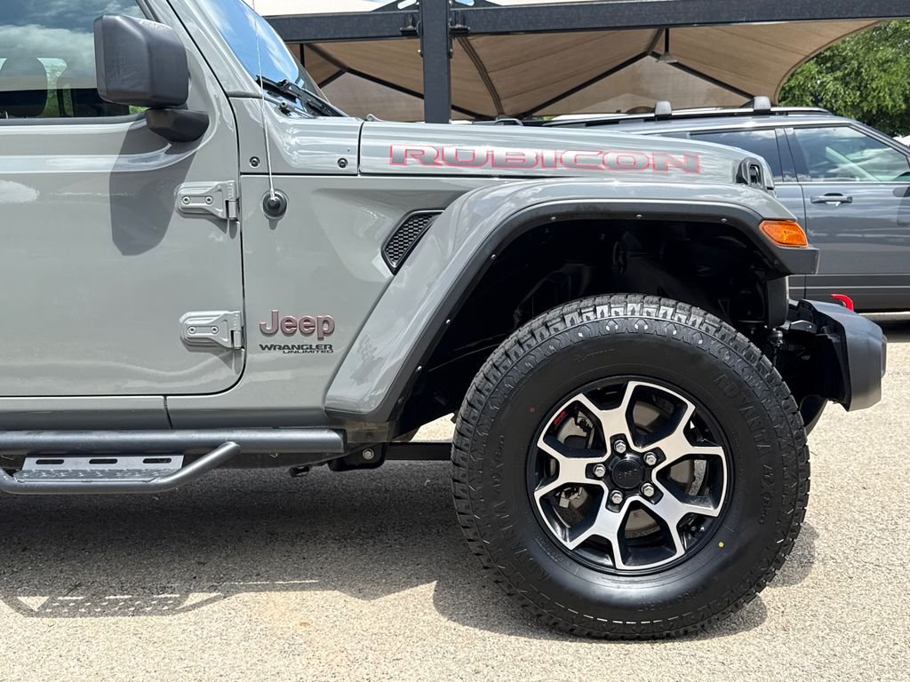Used 2022 Gray Jeep Unlimited Rubicon image 5