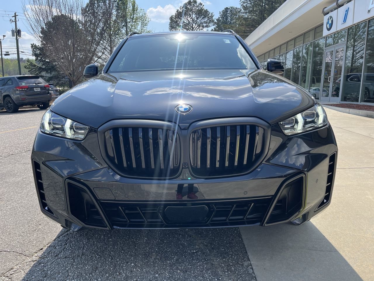 Used 2026 Black Sapphire Metallic BMW xDrive40i image 10