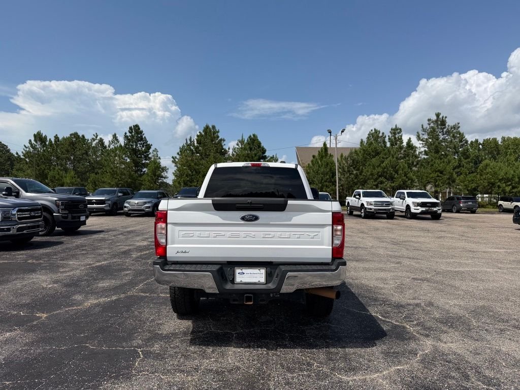 Used 2021 White Ford XL image 19