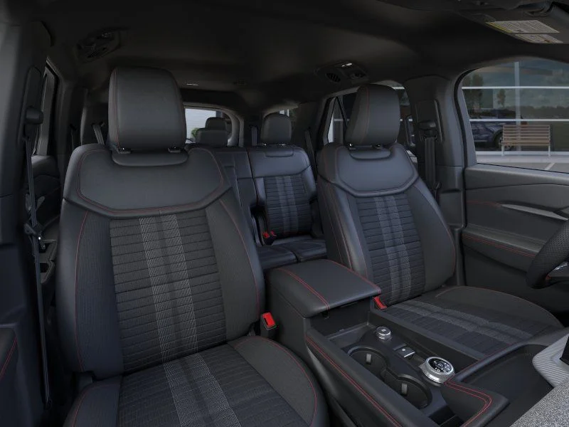 New 2026 Agate Black Metallic Ford ST-Line image 11