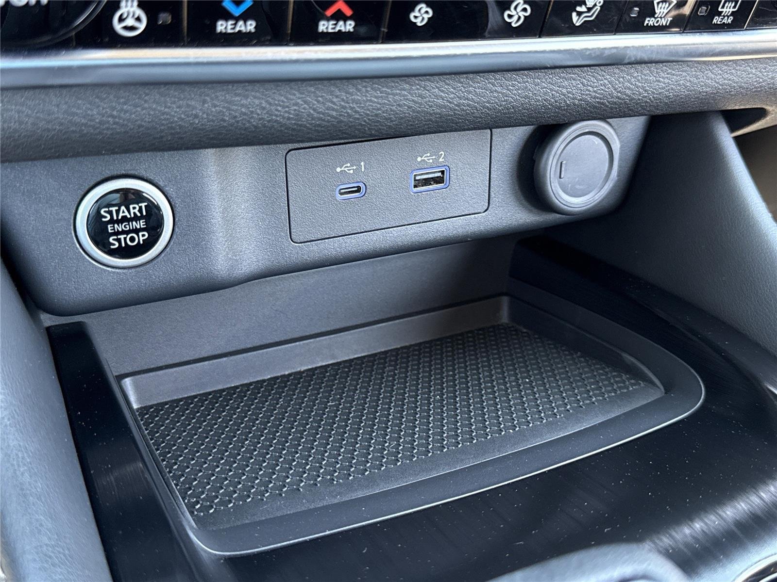 Used 2023 Gun Metallic Nissan SL image 9