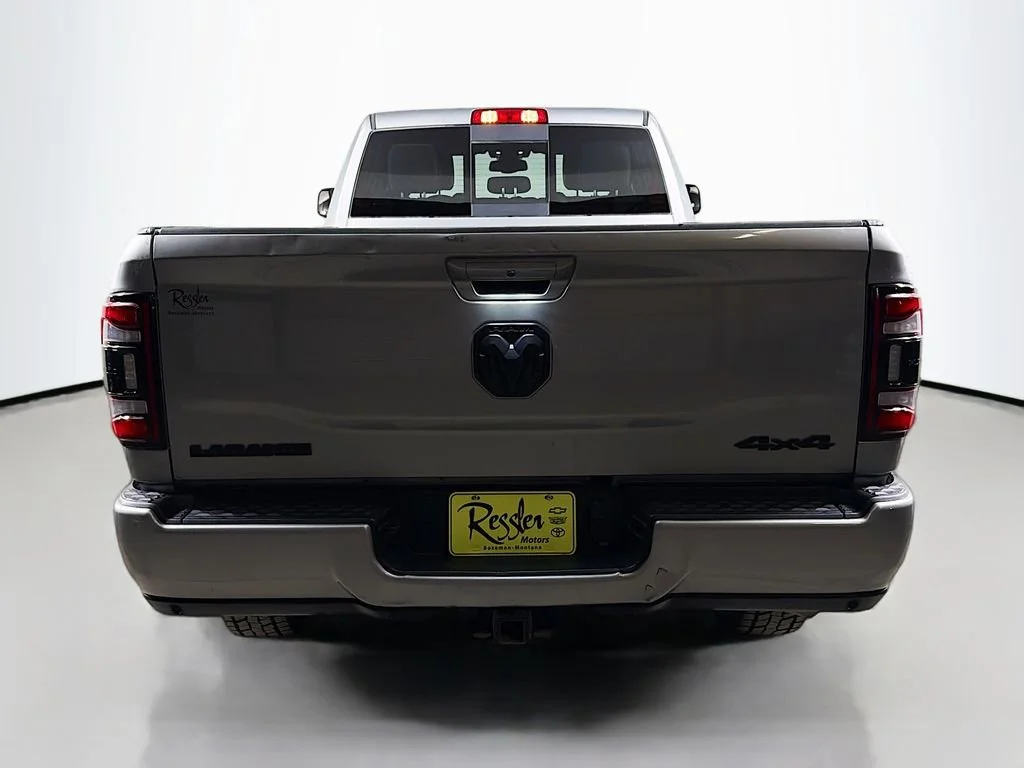 Used 2022  Ram Laramie image 7