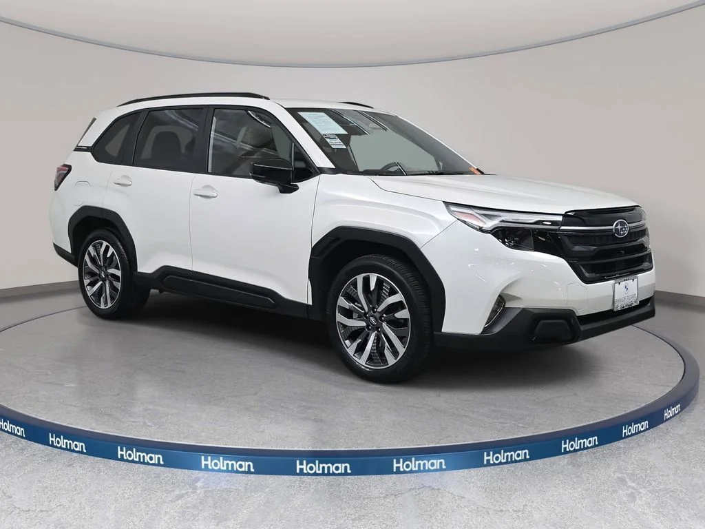 Used 2025 White Subaru Touring image 4