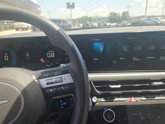Used 2024 Blue Hyundai SEL image 6