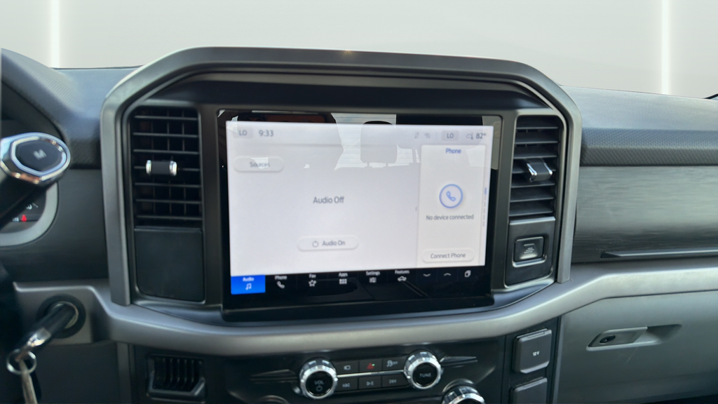 Used 2025 Black Metallic Ford XLT image 21