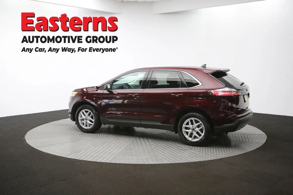 Used 2024 Red Ford SEL image 61