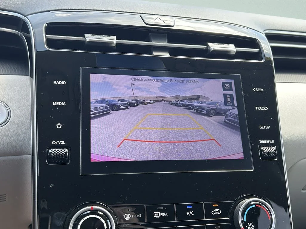 Used 2023 Red Hyundai SEL image 27