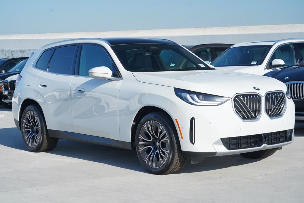 New 2026 Alpine White BMW 30 xDrive image 3