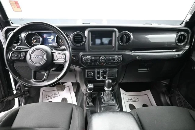 Used 2022 Gray Jeep Sport image 28