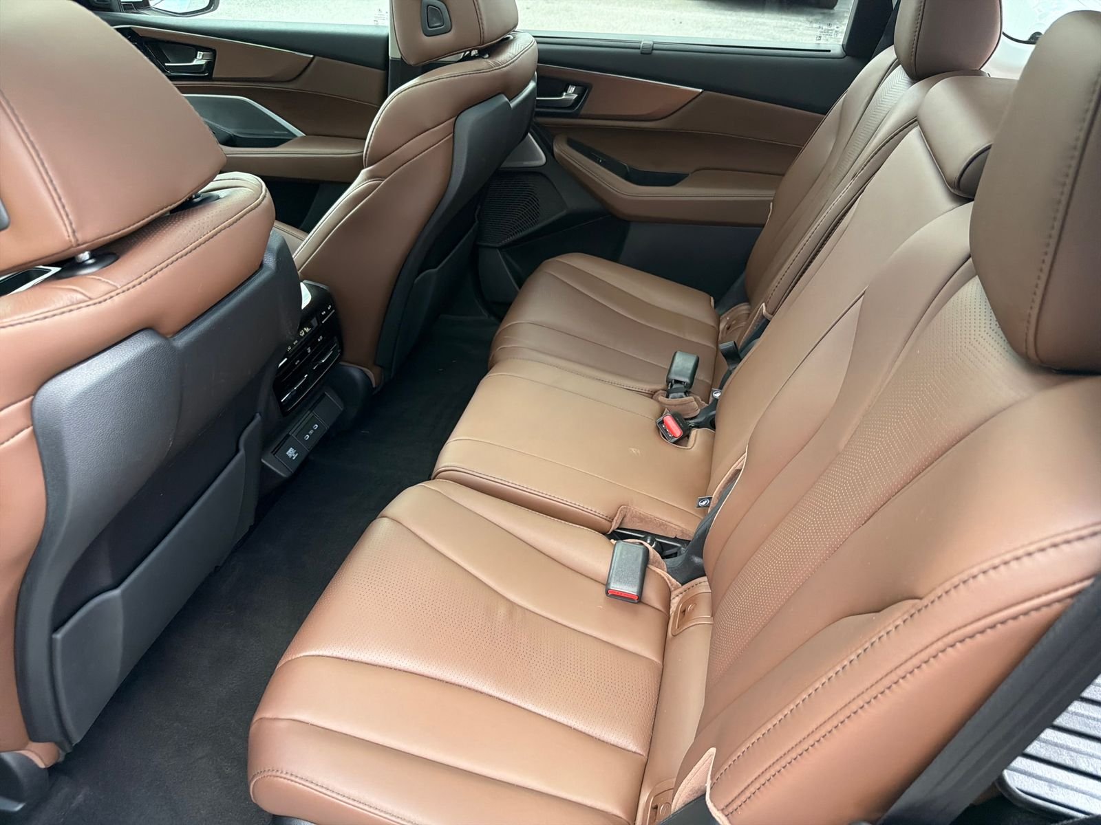 Used 2025 White Acura Technology Package image 25