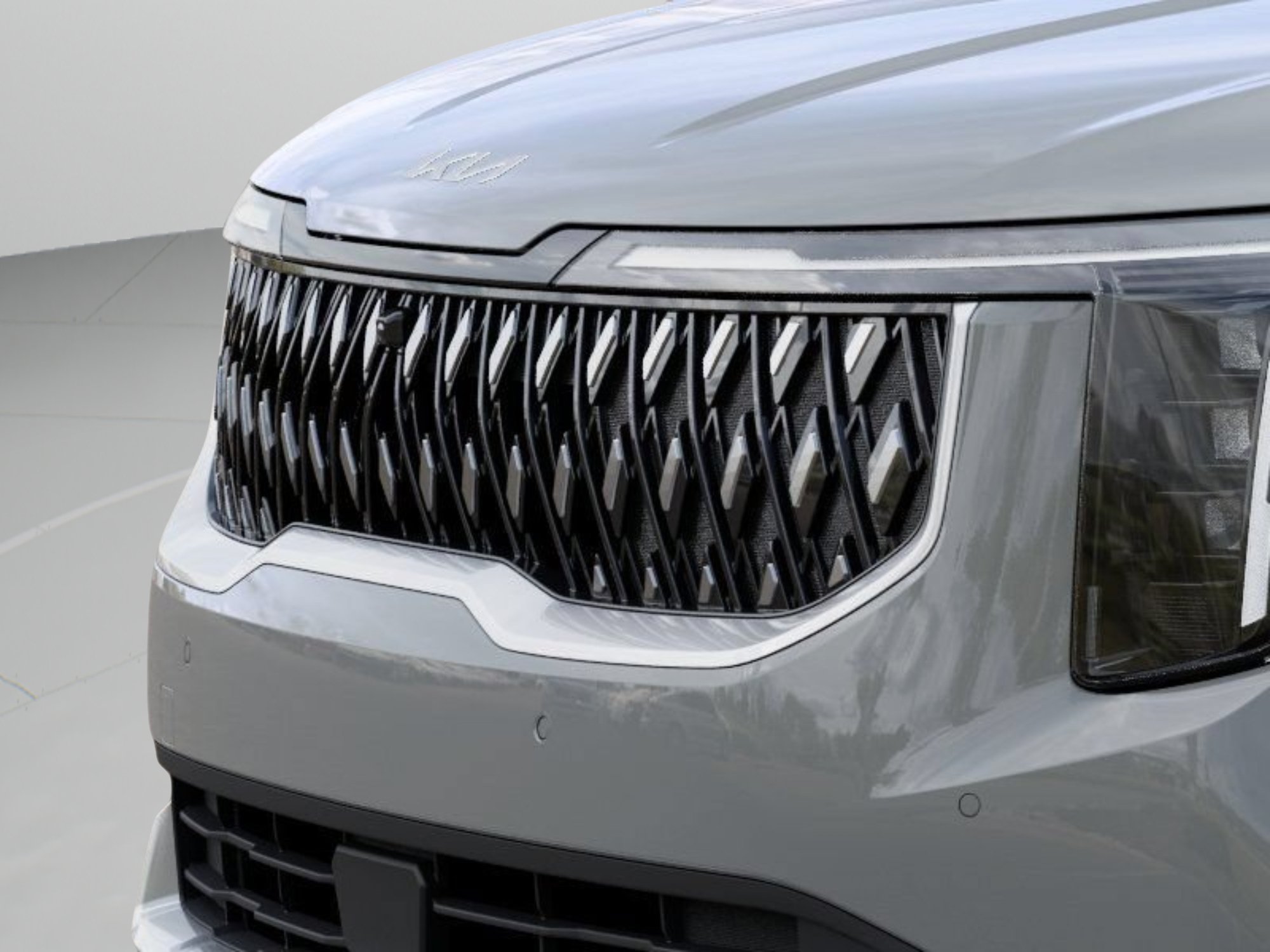 New 2027 Ceramic Silver Kia LXS image 27