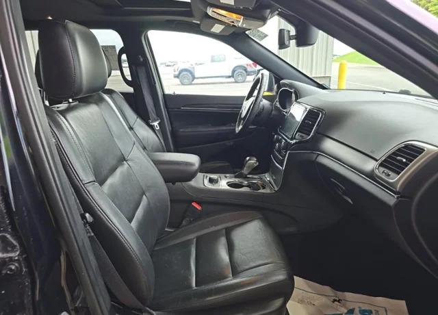 Used 2023 Gray Jeep Series II image 6