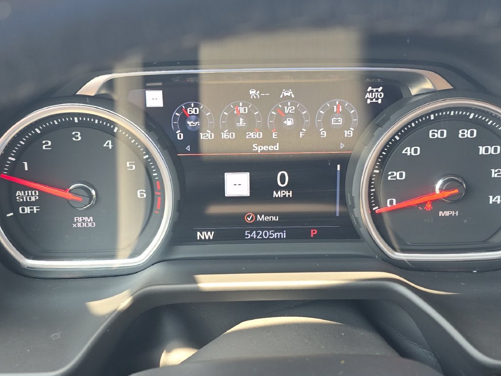 Used 2021 White Chevrolet High Country image 15