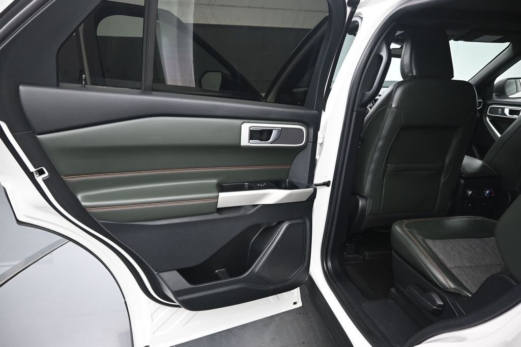 Used 2022 White Ford Timberline image 11