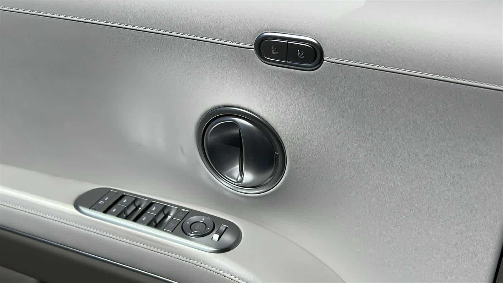 New 2026 Pacific Sapphire Hyundai Blue SEL Premium 7P image 22