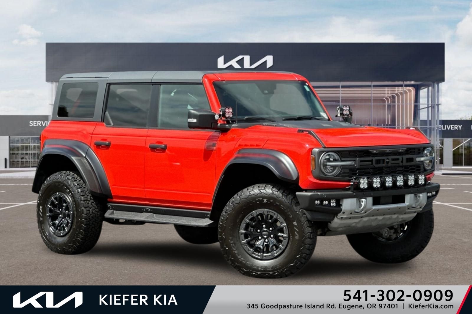 2022 Ford Bronco Raptor 4x4's photo