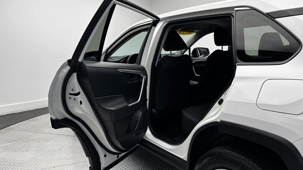 Used 2024 White Toyota LE image 34