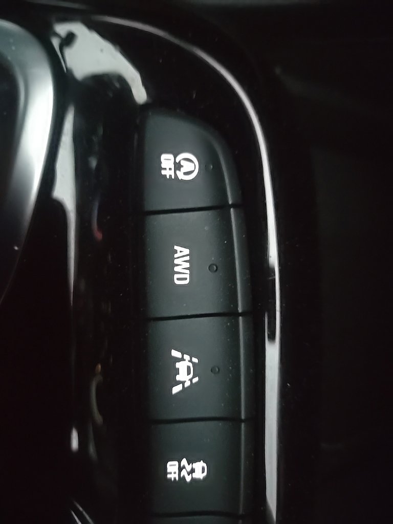 Used 2024 Black Buick Preferred image 28