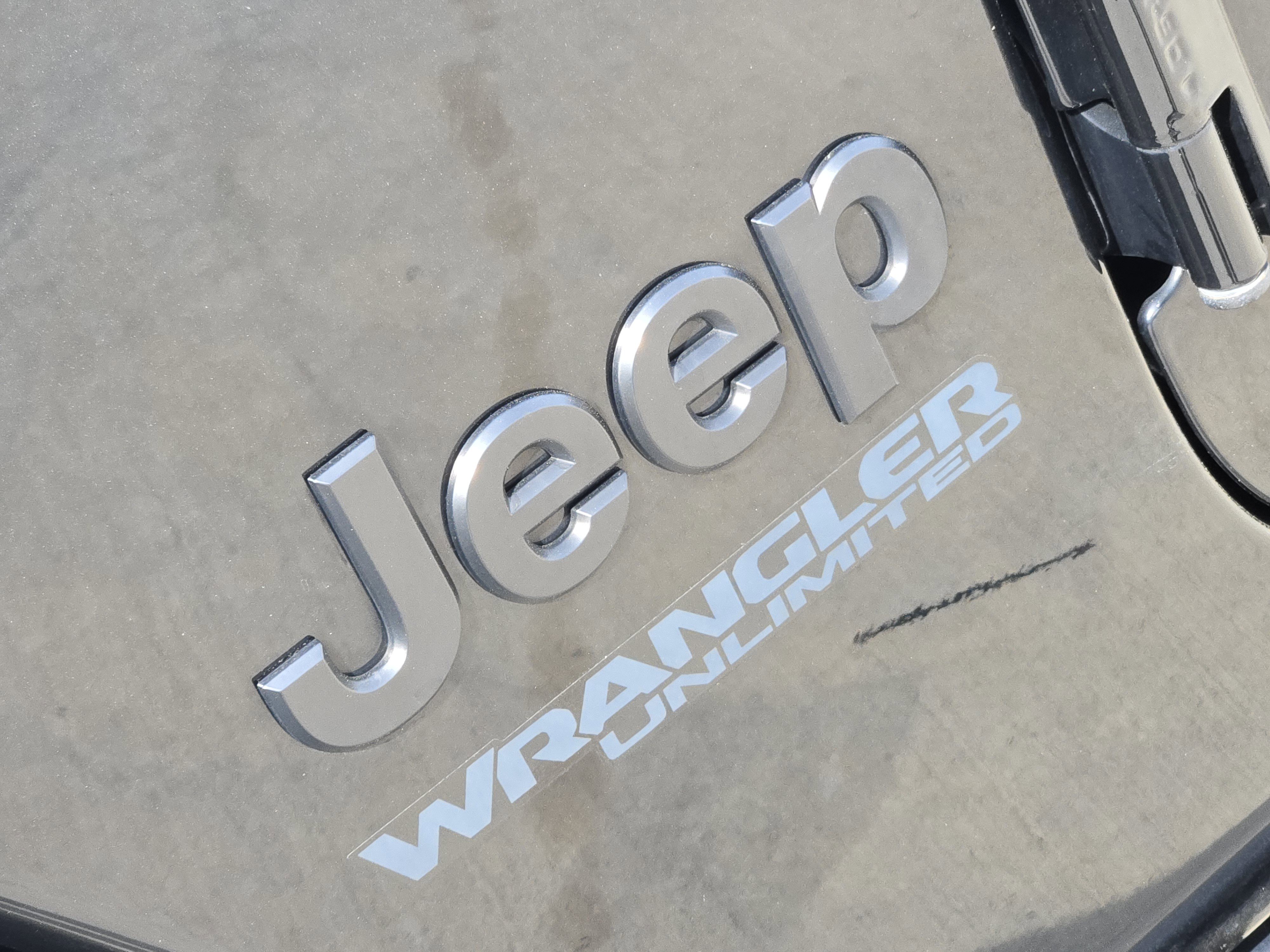 Used 2022 Black Clearcoat Jeep Unlimited Willys image 13