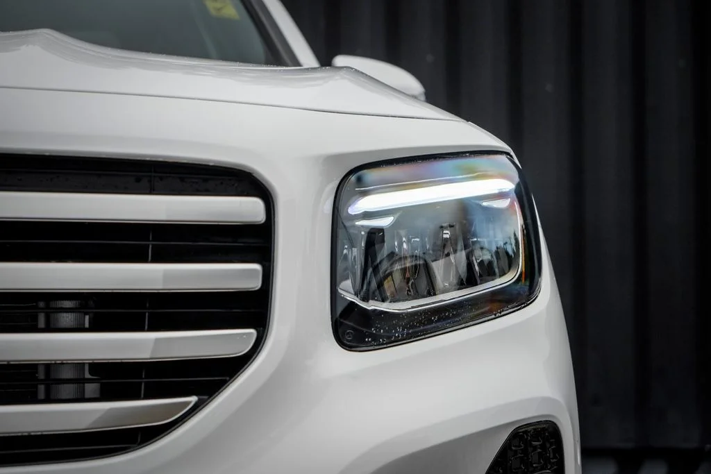 Used 2026 Polar White Mercedes-Benz GLB 250 image 6