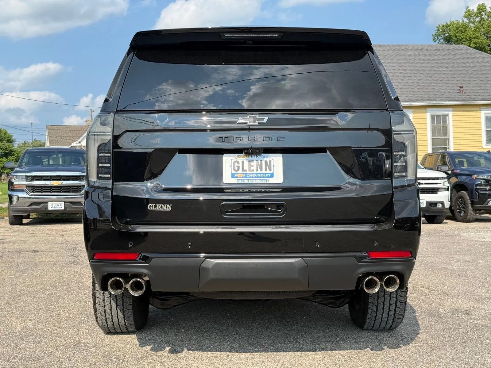 2026 Chevrolet Tahoe Z71 - Photo 8