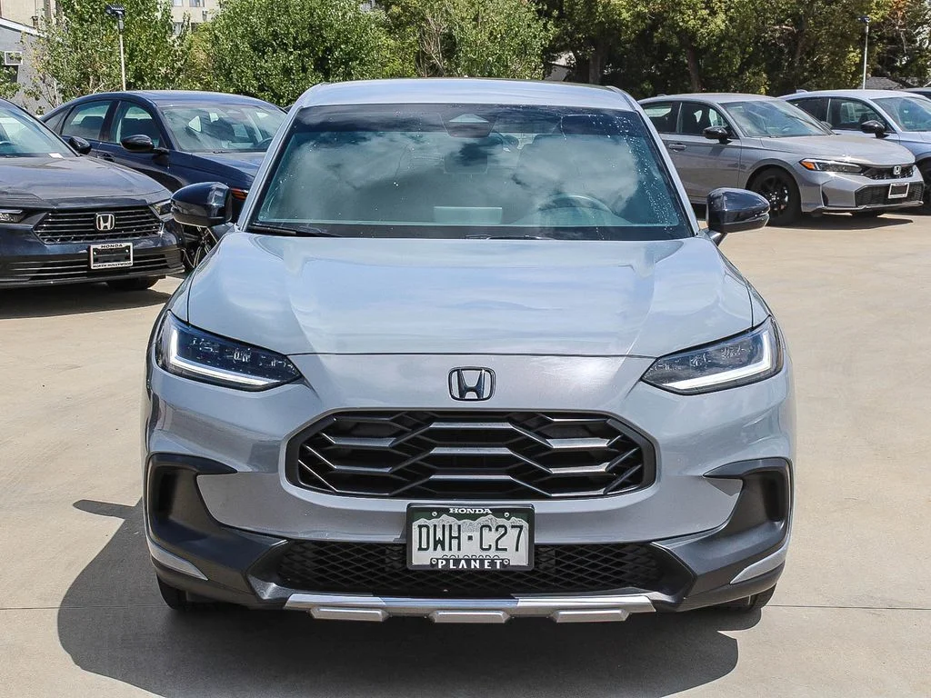 Used 2023  Honda Sport image 2