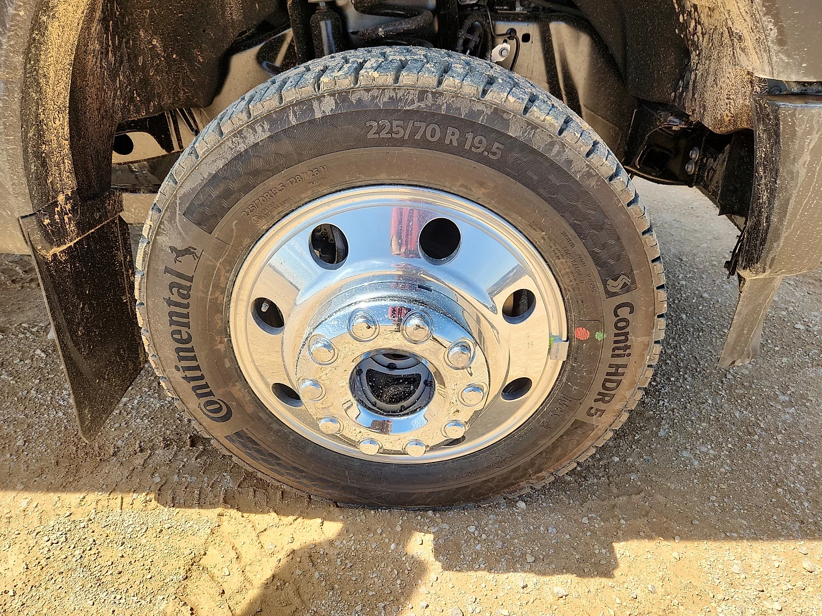 New 2026 Oxford White Ford F-450® XL image 9