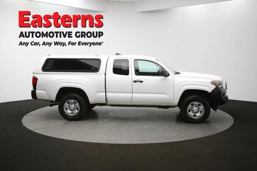 Used 2020 White Toyota SR image 43