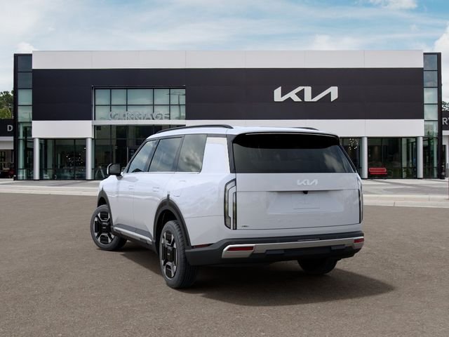 New 2027 White Kia EX image 4