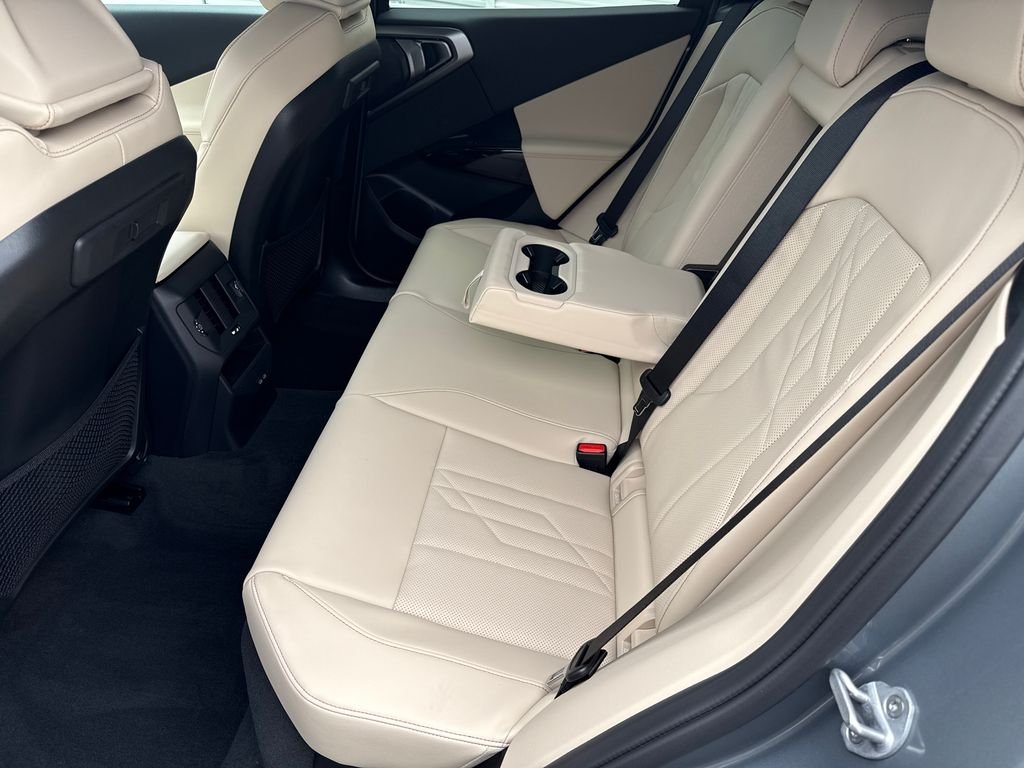 New 2026 Skyscraper Grey Metallic BMW 30 xDrive image 18