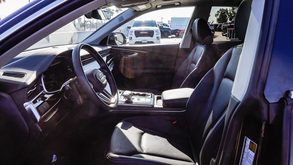 Used 2023 Black Metallic Audi 55 Premium Plus image 22