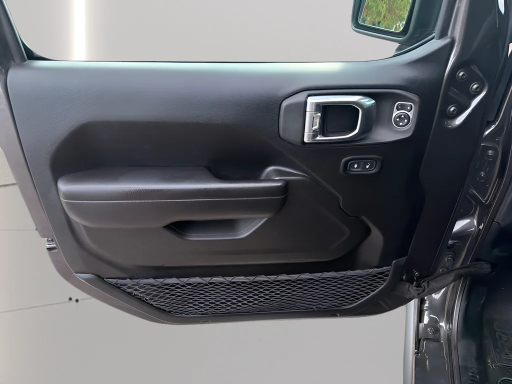 Used 2021 Gray Jeep Willys image 21
