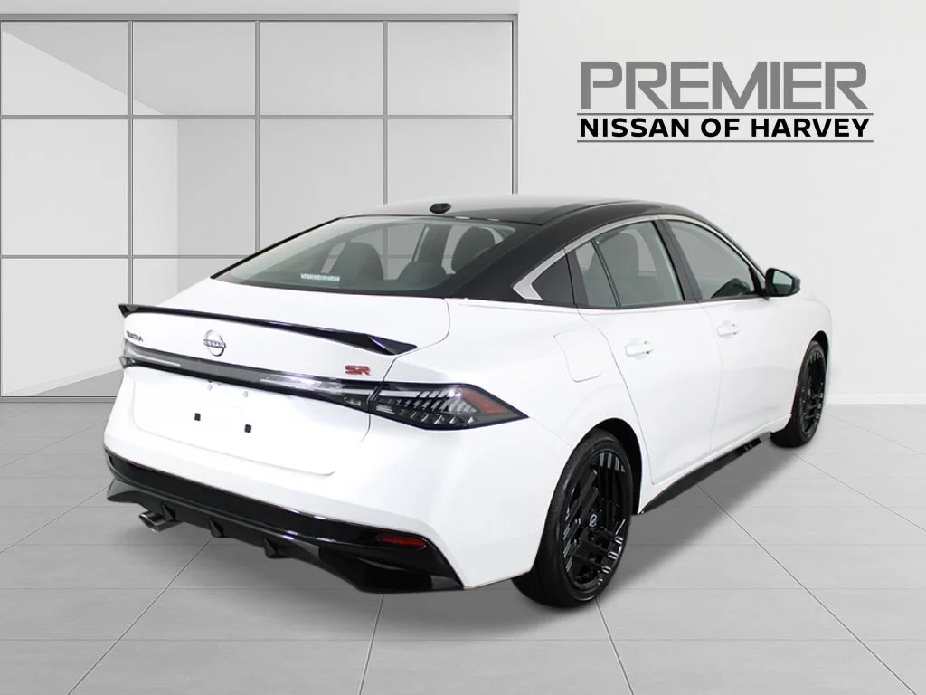 New 2027 White Nissan SR image 5