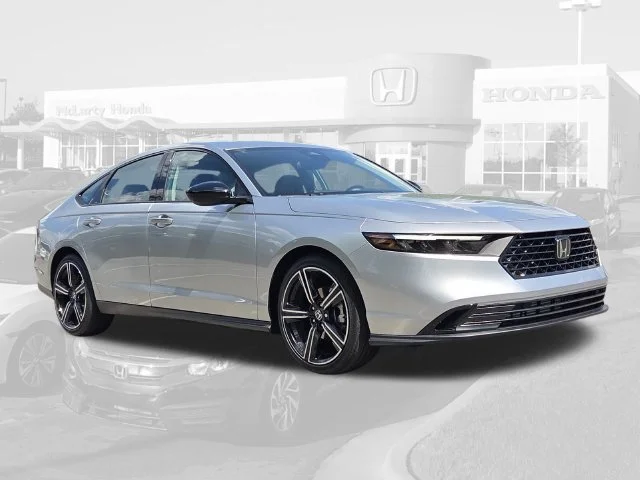 New 2026 Solar Silver Metallic Honda SE image 5