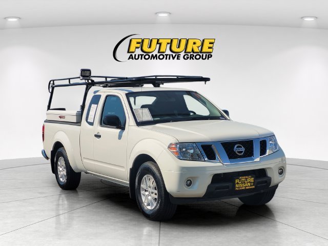 Used 2020 White Nissan SV image 1