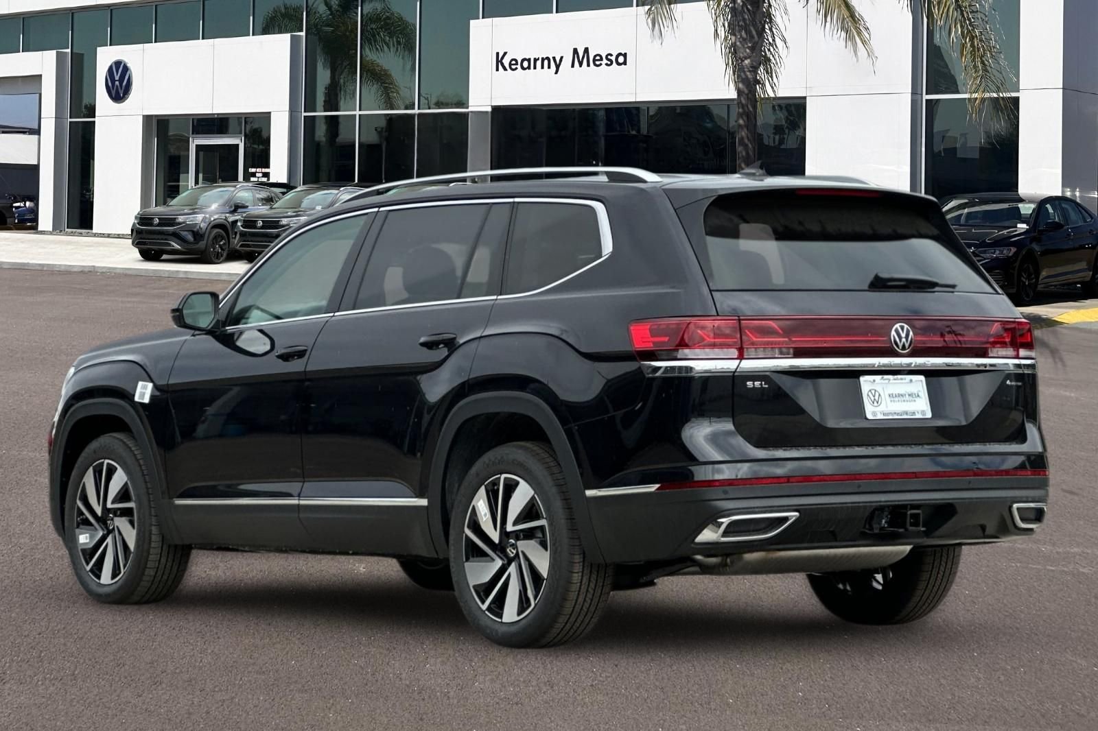 New 2026 Deep Black Pearl Volkswagen 2.0T SEL image 6