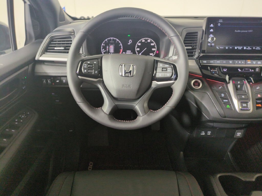 New 2026 Platinum White Pearl Honda Sport-L image 15