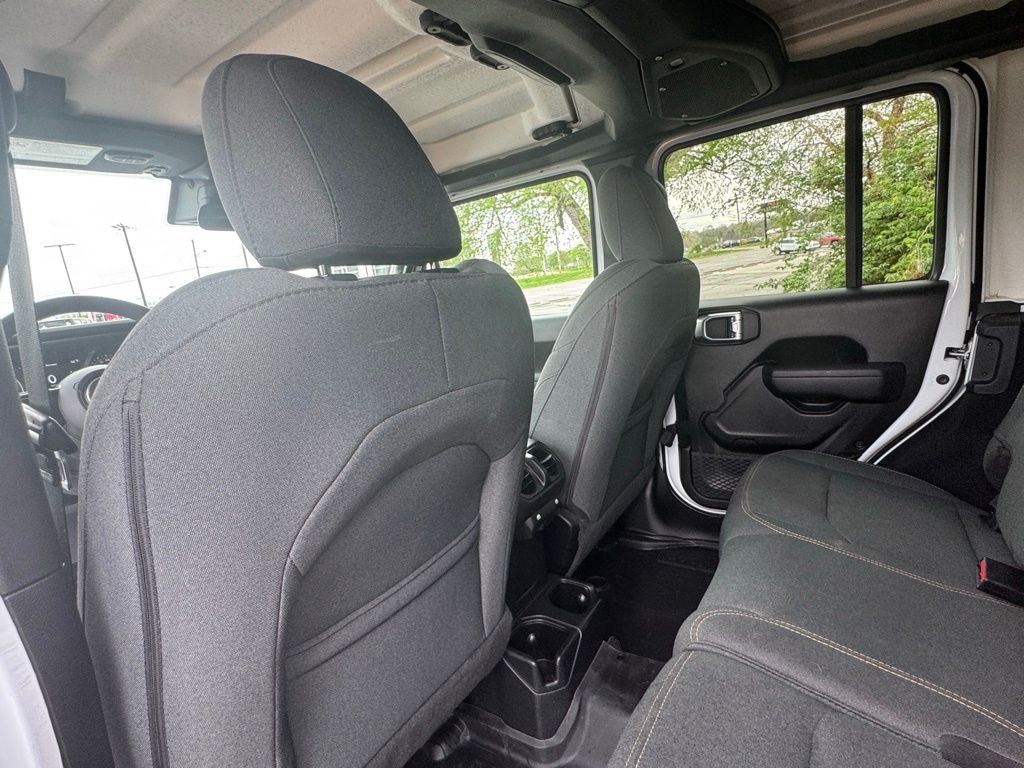 Used 2024 White Jeep Sport image 31