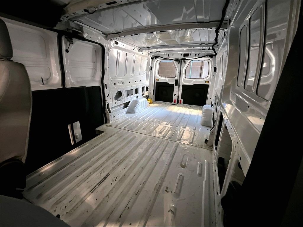 Used 2019 White Ford Base image 15