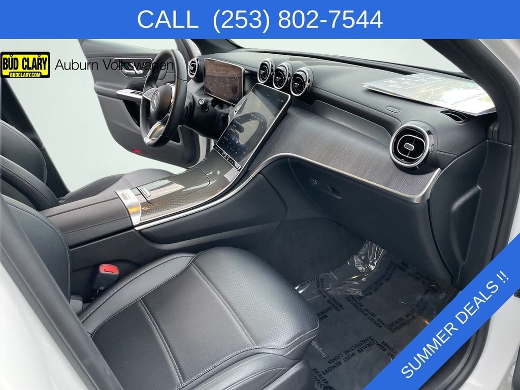 Used 2024 White Mercedes-Benz GLC 300 image 20