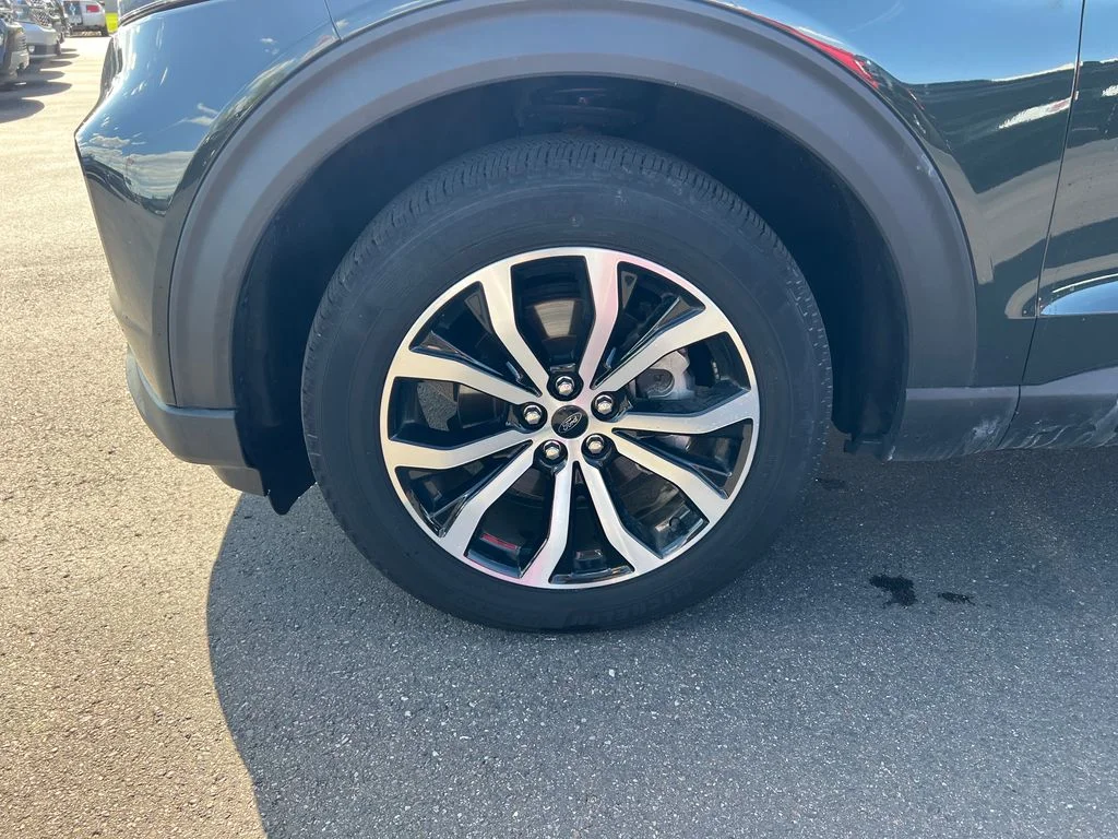 2023 Ford Explorer ST-LINE - Photo 16