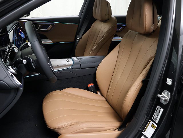 New 2027 Graphite Grey Metallic Mercedes-Benz E 450 image 10