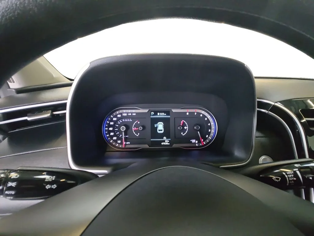 Used 2023 Silver Hyundai SEL image 20