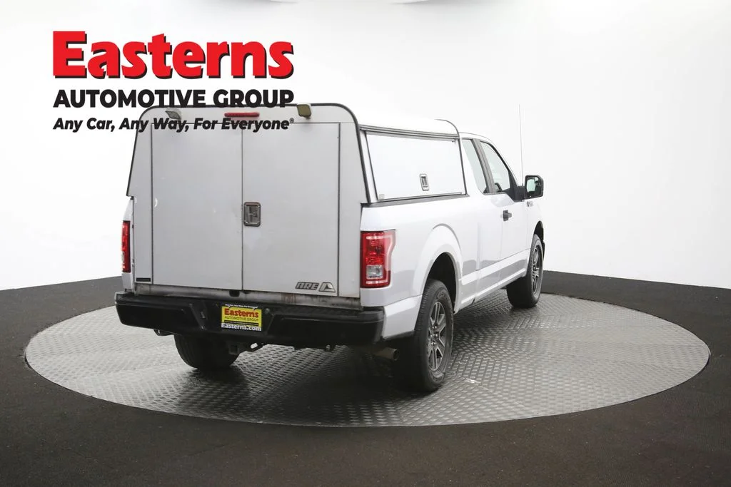 Used 2016 White Ford XL image 40
