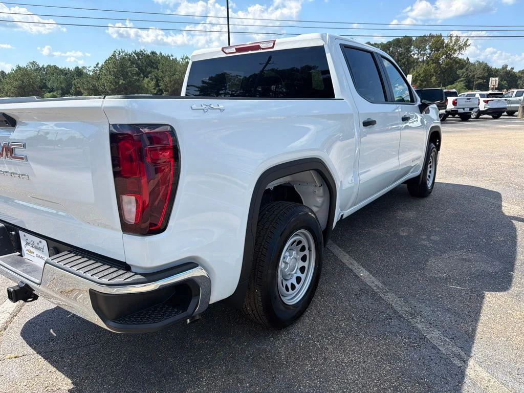 New 2026 Summit White GMC Pro image 5