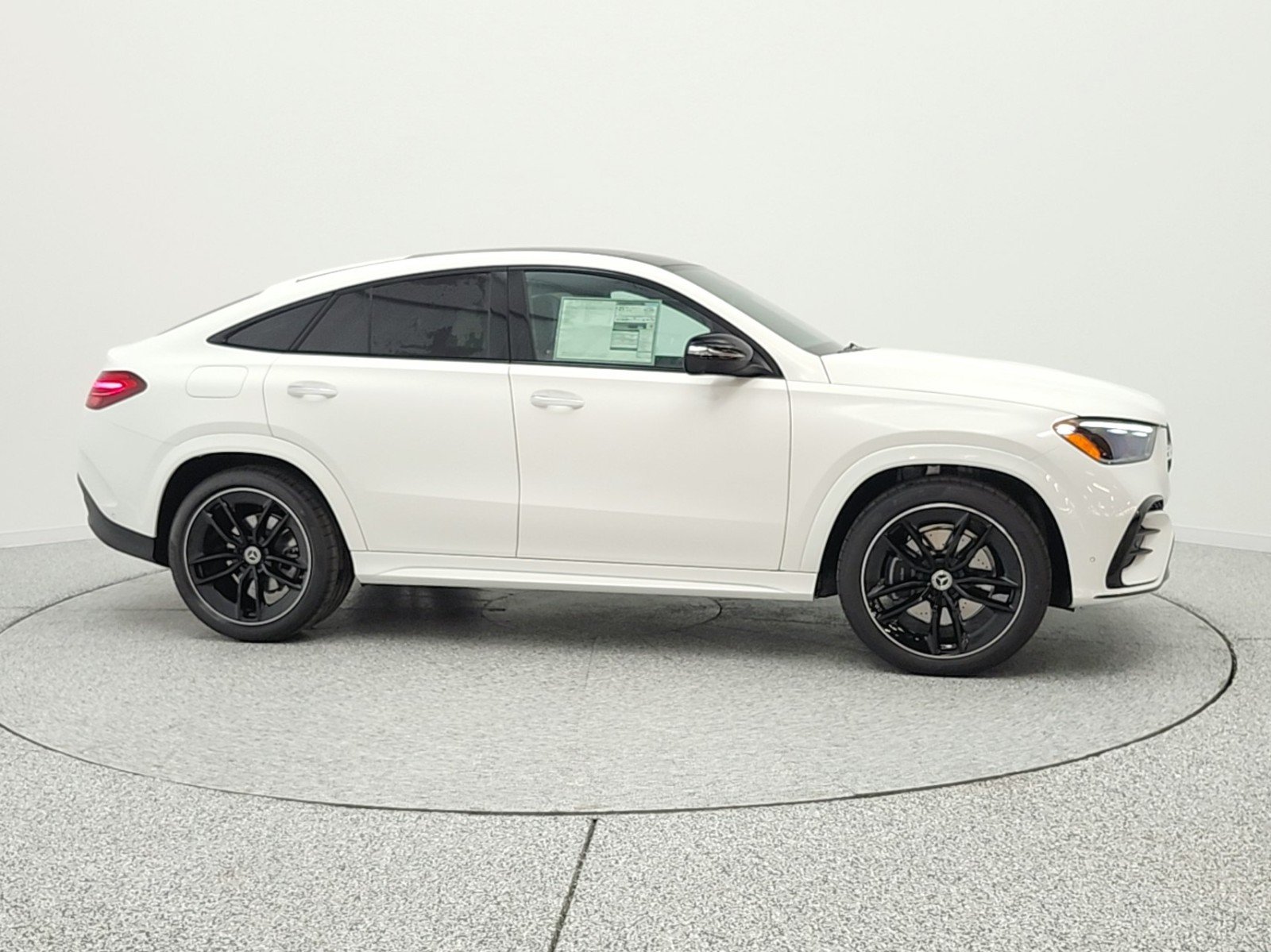 New 2026 Polar White Mercedes-Benz GLE 450 4MATIC® Coupe image 4