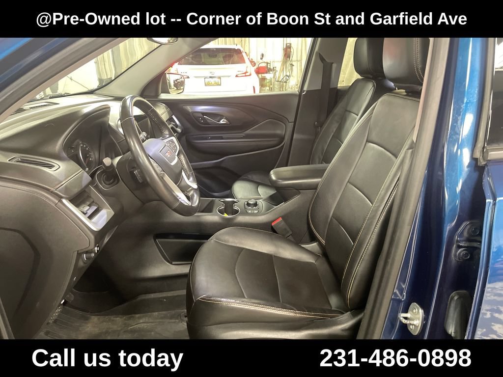 Used 2020 BLUE EMERALD METALLIC GMC SLT image 15