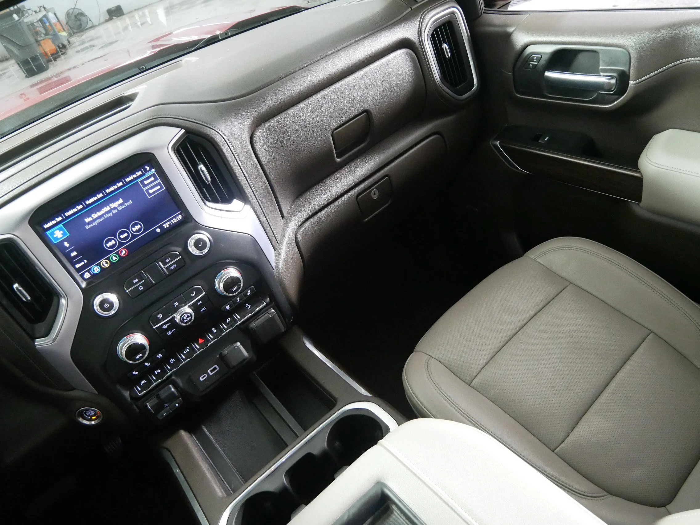 Used 2019 Red Quartz Tintcoat GMC SLT image 11