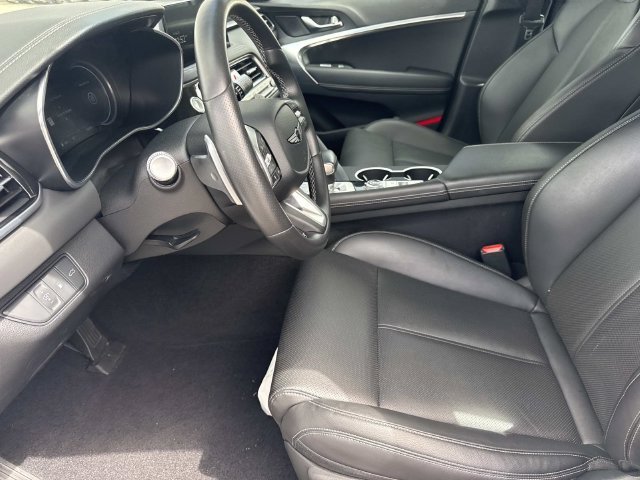 2026 GENESIS G70 Standard - Photo 15